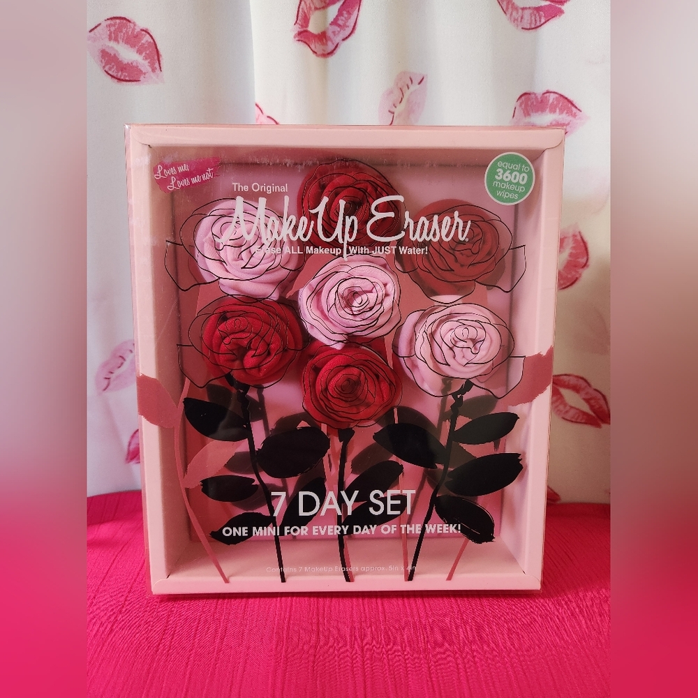 MakeUp Eraser 'Roses' 7 Day Set